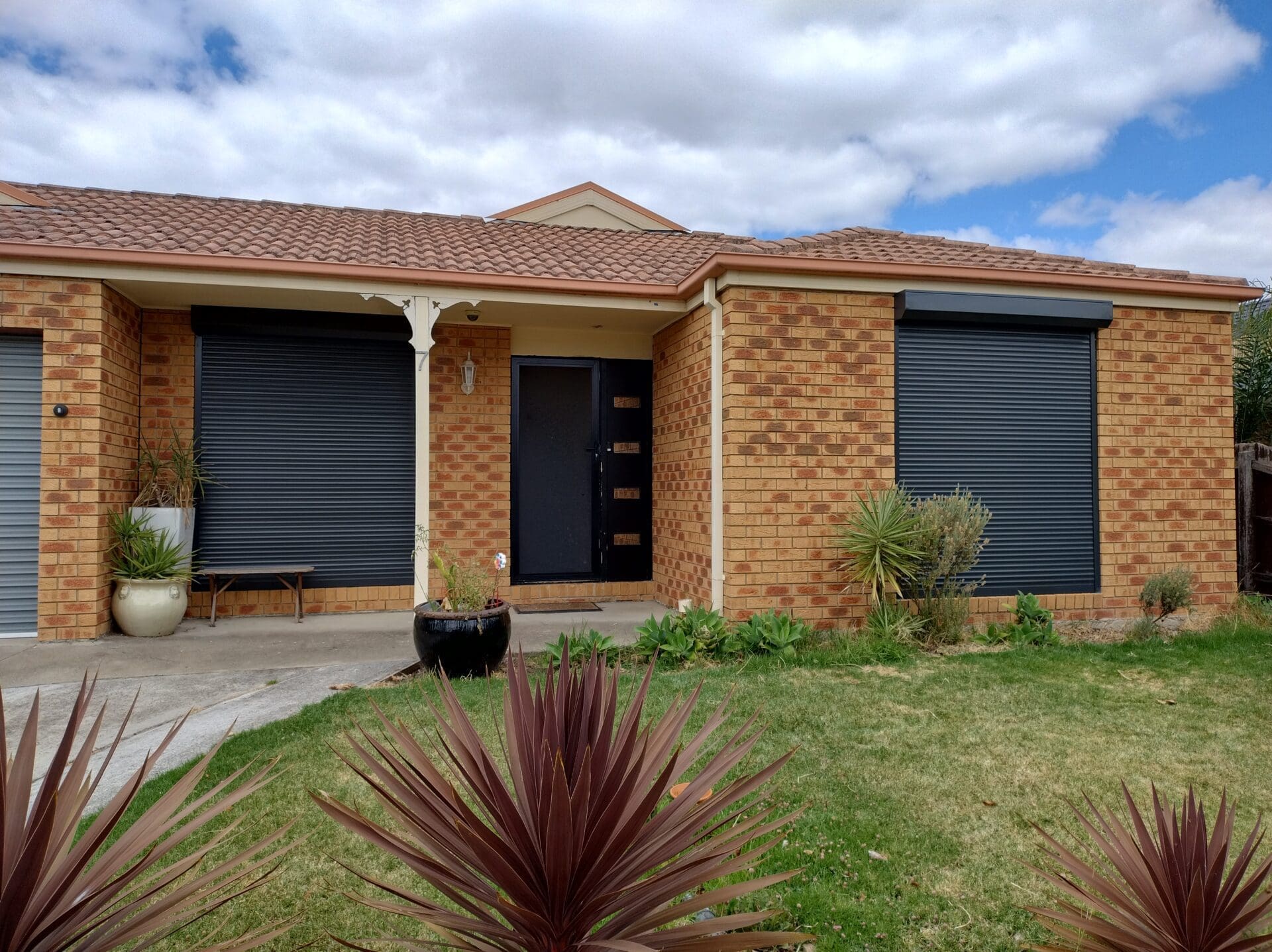 Aluminium roller shutters Aluminium roller shutters